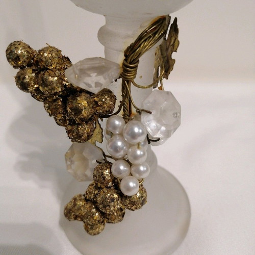 Vintage Christmas Candlestick like new, frosted glass with decorative grapes