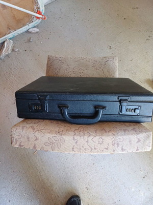 Black briefcase like new