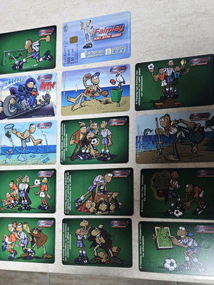 Agricultural Life Insurance 14 collectible phone cards like new