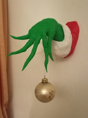 Grinch hand Christmas decoration new