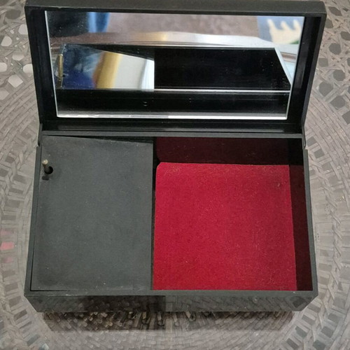 Vintage Japanese music box jewelry case in black lacquer like new