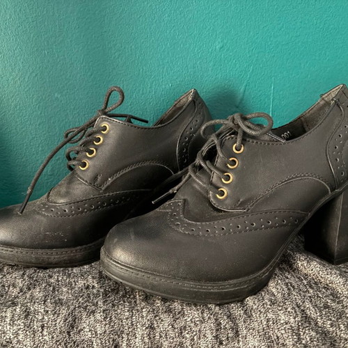 Black Oxford ankle boots with 9cm heel, size 38