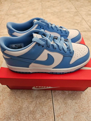 Nike Dunk Low UNC Kids sneakers new in box