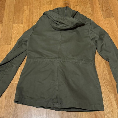 Americanino fall jacket with hood, like new, khaki color, size L