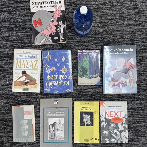 Mixed books in Italian and Greek, vintage collection