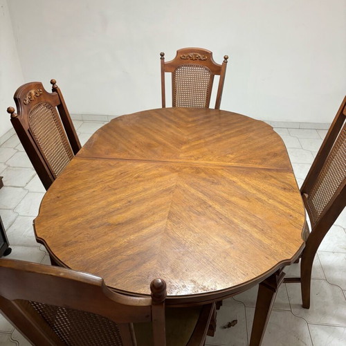 Wooden table like new