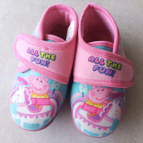 Peppa Winter Slippers like new, size 24, pink