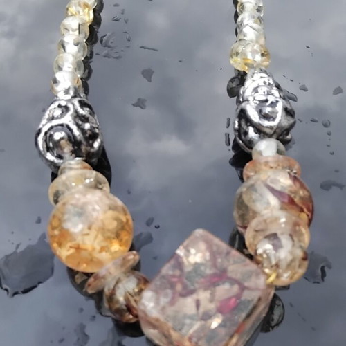 Vintage necklace 80s amber and honey tones like new