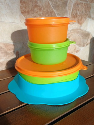 Tupperware kids set new with plate and 2 bowls 200ml