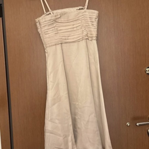 Coast beige silk cocktail dress very good condition, removable straps