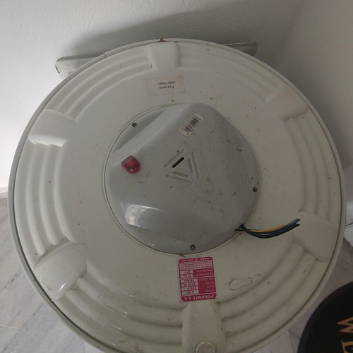 Electric water heater Pyramis 80 lt used