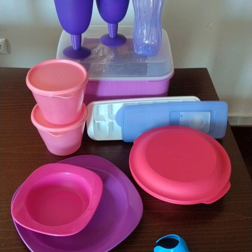 Tupperware food storage sets, assorted sizes and colors