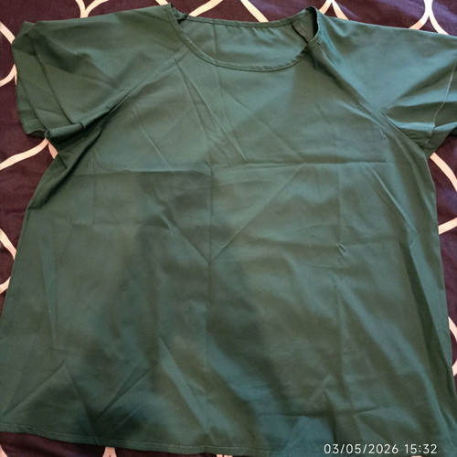 Shein women's blouse with ruffle sleeve, green cypress, like new, XL