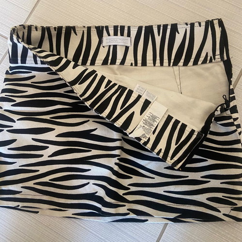 Zara animal print zebra skirt like new, size 34