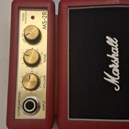Guitar amplifier and cable new