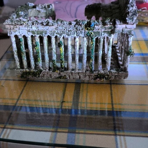 Parthenon Aquarium Decoration like new