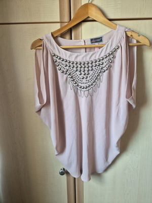 Lipsy London blouse nude pink with pearls and open shoulders, like new