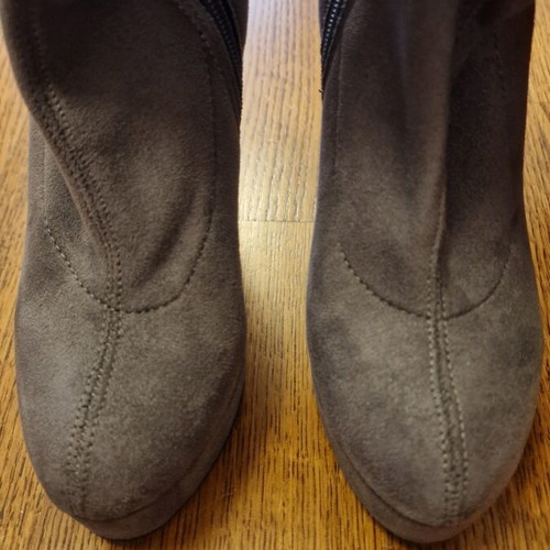 Sante Over The Knee Boots Like New, Grey, Size 37, Heel 13cm