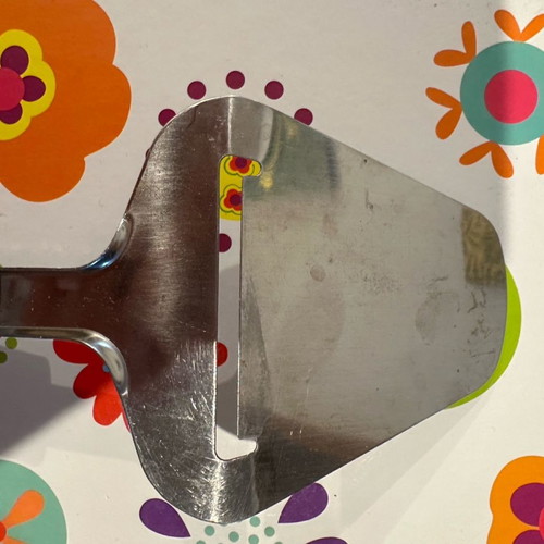 Cheese cutting and serving tool new, metal