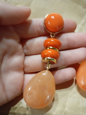Gold-plated earrings with orange beads like new