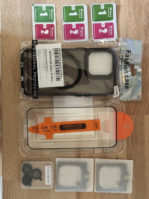 Σετ Full Protection για iPhone 14 Pro με θήκη σιλικόνης και tempered glass