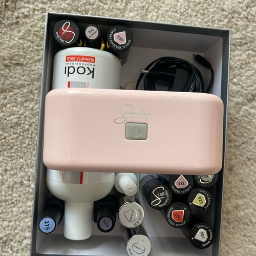 Semilac Kori gel manicure set like new with lamp and 15 colors