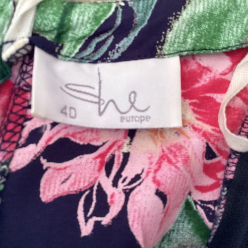 SHE Floral Strapless Midi Dress like new with hidden pockets