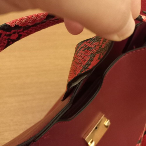 Nora's shoulder bag like new, red with matching pouch