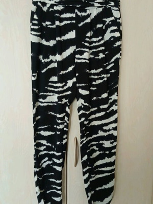 Mango zebra tapered trousers like new, black and white, silky feel