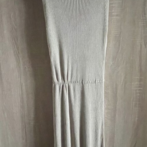 Massimo Dutti ribbed maxi dress size small like new beige
