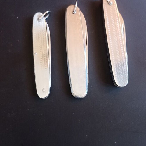 Vintage pocket knives and multitool set of 3, like new