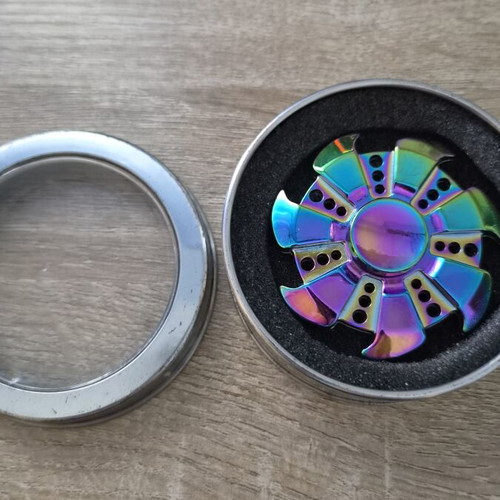Burned titanium stress relief spinner