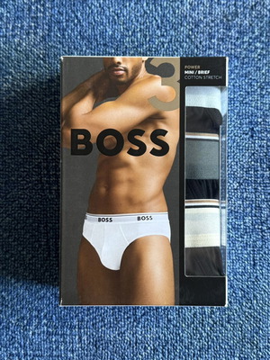 Ανδρικά σλιπ Boss πακέτο 3, μέγεθος M, μαύρα
