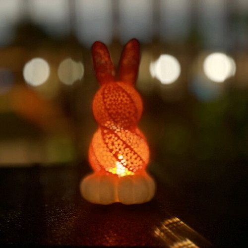 Bunny lamp like new