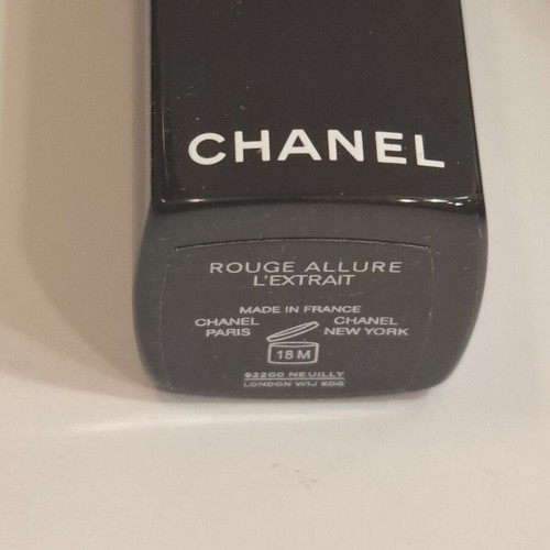 Κραγιόν Chanel Rouge Allure L'Extrait 854 Rouge Puissant καινούργιο