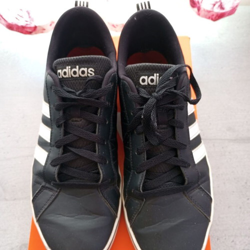 Adidas men's sneakers black with white stripes size 44 with gym sack