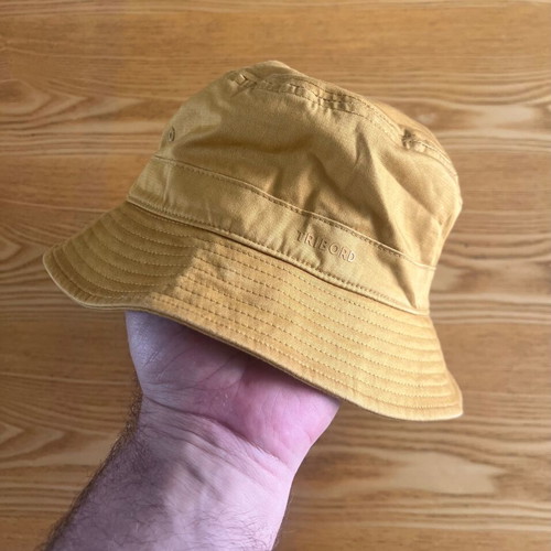 Bucket hat size 60 mustard like new