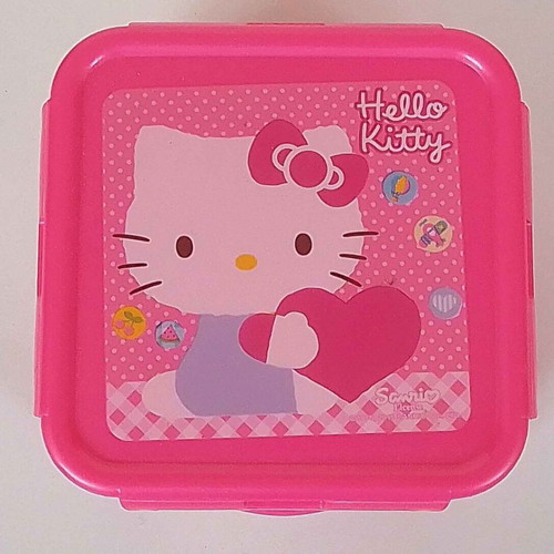 Plastic box with beads Hello Kitty used