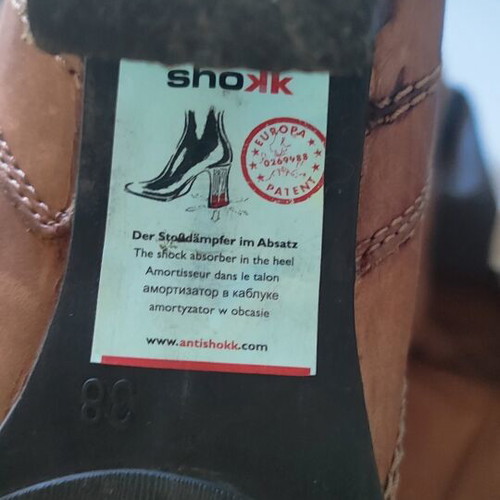 Marco Tozzi women's brown boots size 38 used with inner lining and 6cm heel