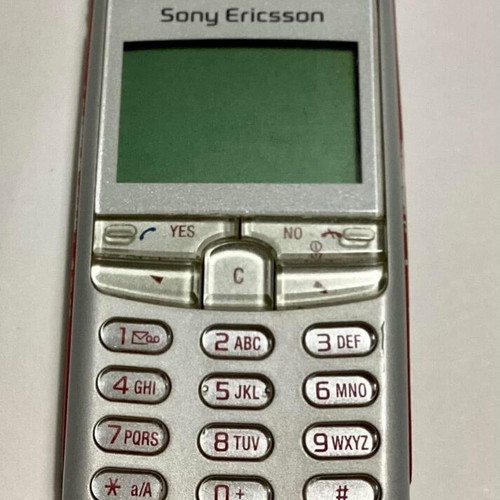Sony Ericsson T100 vintage used with original battery cover