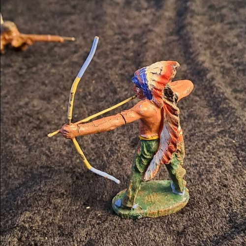 Lineol Indian figures used, 1930s
