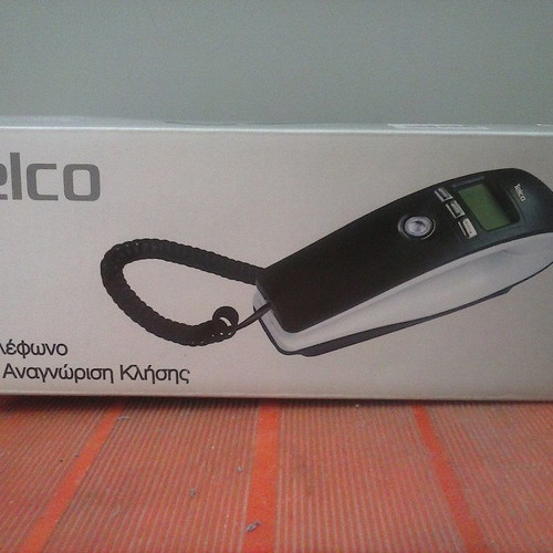 Gondola corded home phone with caller ID, black and white