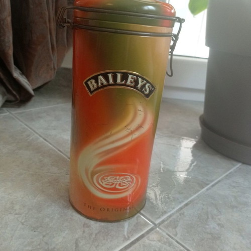 Κουτί Baileys vintage μεταχειρισμένο, έκδοση 1998