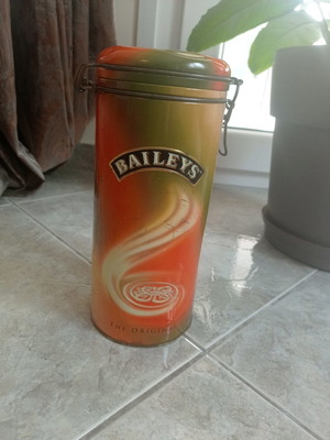 Κουτί Baileys vintage συλλεκτικό μεταχειρισμένο, έκδοση 1998