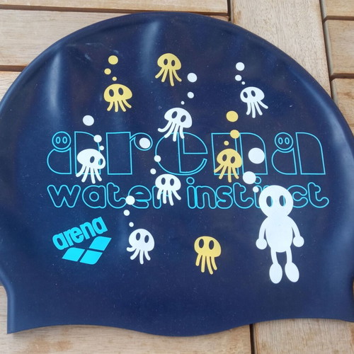 Arena swimming cap used