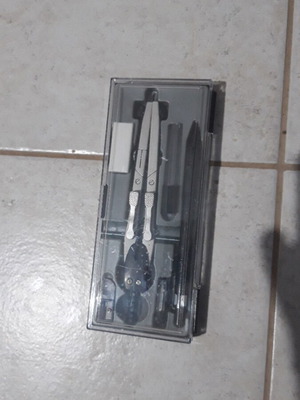 Compass set like new