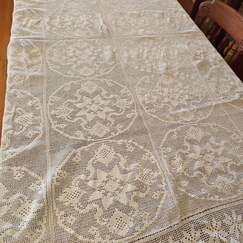 Handmade knitted blanket 165x200 cm like new