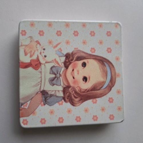 Pocket mirror with girl design used, pink