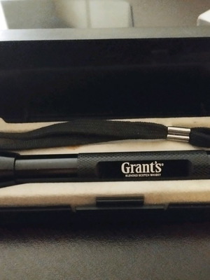 Фенер Grant's нов