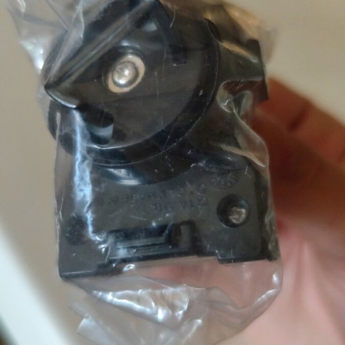 Beyblade Metal Launcher Takara Tomy sealed